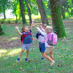 BELMIL Kindergartenrucksack "Kiddy Goal" In Blau/Rot - H 33 Cm L 23 Cm T 13 Cm -Yeaz Geschäft belmil kindergartenrucksack kiddy goal in blau rot h 33 cm l 23 cm t 13 cm 7