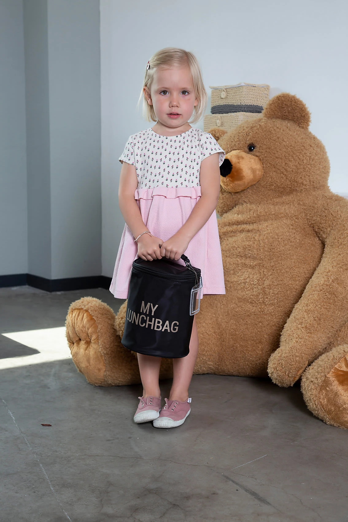 Childhome Thermotasche KIDS MY LUNCHBAG, Isothermisch, Schwarz/gold 2 Childhome Thermotasche KIDS MY LUNCHBAG, Isothermisch, Schwarz/gold – Bild 2