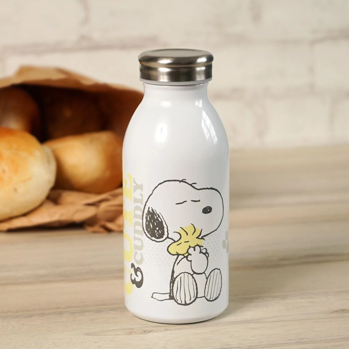 Geda Labels Isoflasche Snoopy Cute And Cuddly 350ml 2 Geda Labels Isoflasche Snoopy Cute And Cuddly 350ml – Bild 2