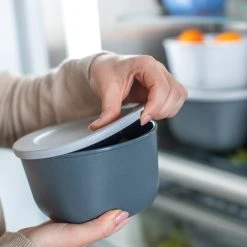 Koziol ORGANIC CONNECT BOX 1 - Box Mit Deckel 1l In Organic Red-organic White -Yeaz Geschäft koziol organic connect box 1 box mit deckel 1l in organic red organic white 5